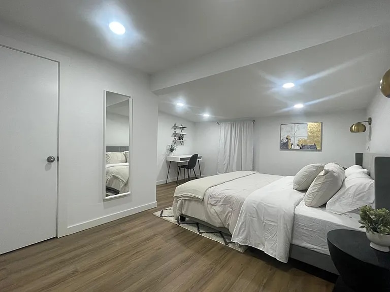 Building Photo - 3730 SW 99th St