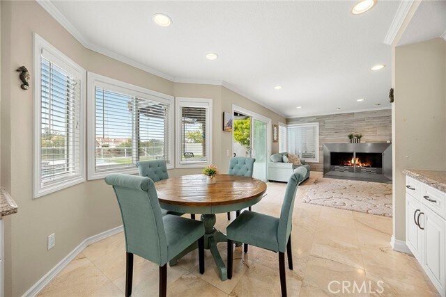 Building Photo - 6 Sand Pointe