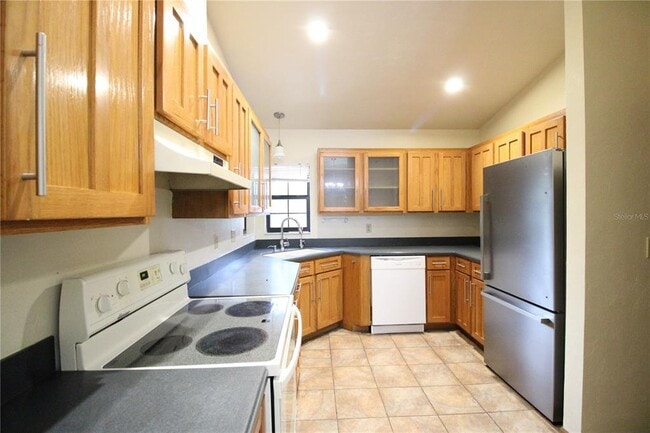 Building Photo - 4035 NW 37th Dr