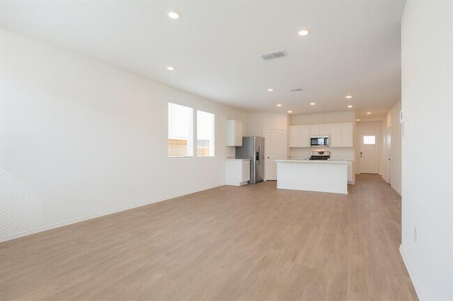 Building Photo - 317 Santo Domingo Rd