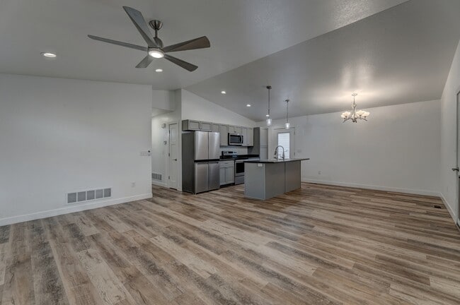 Building Photo - 5249 Coal Bank Dr