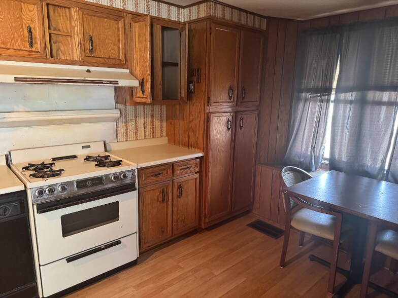 Building Photo - 5501 9th St