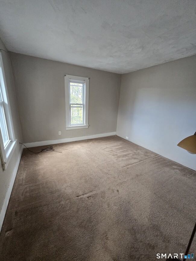 Building Photo - 77 Nixon Ave