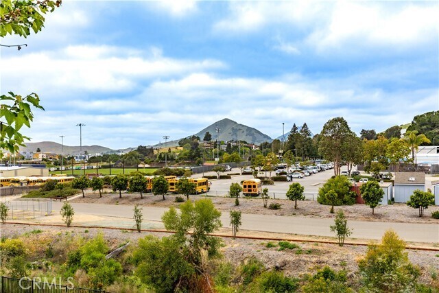 Building Photo - 1023 Southwood Dr