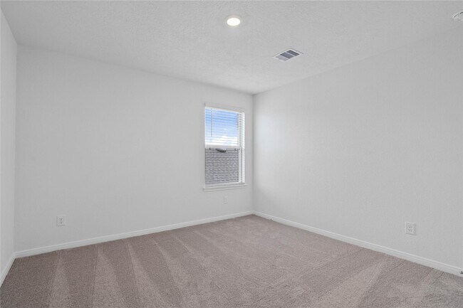 Building Photo - 2800 Cordova Hl Dr