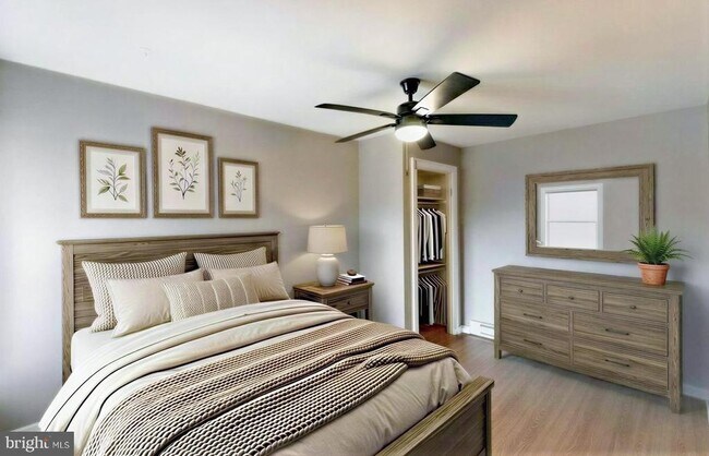 Building Photo - 220 Railroad Ave