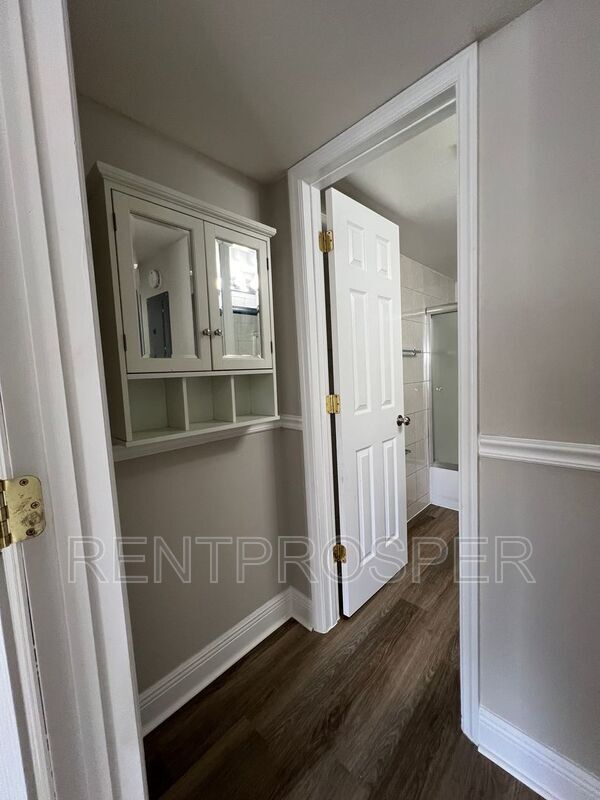 Building Photo - 3242 S Semoran Blvd