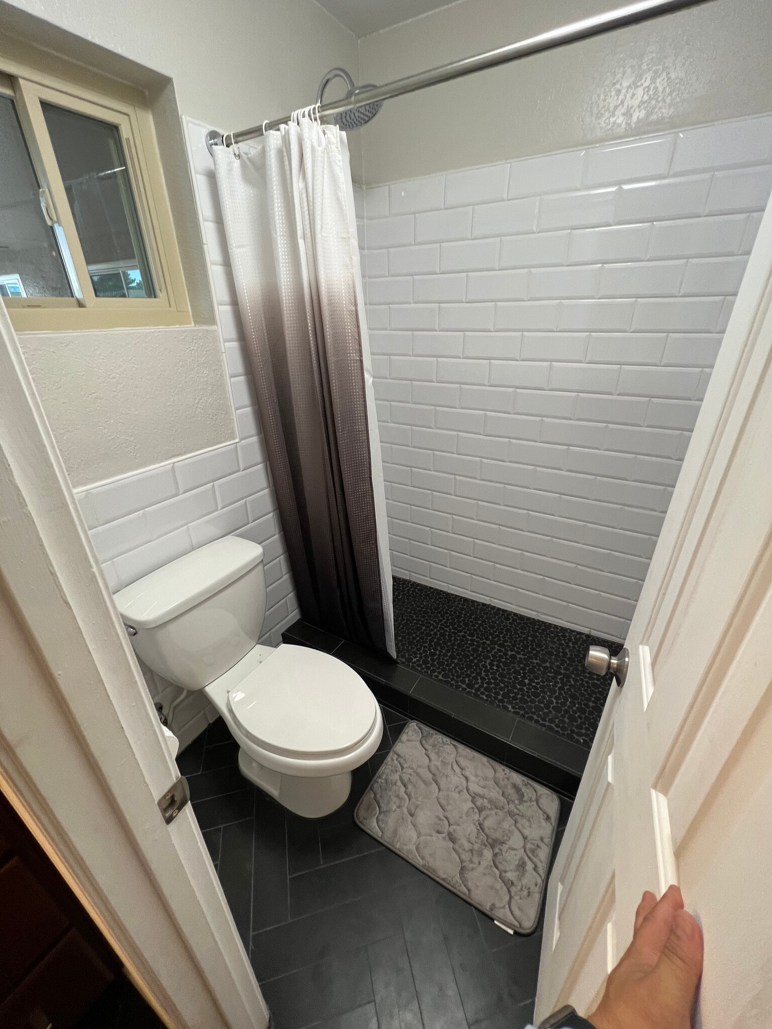 Master Bathroom - 1324 W 13th St