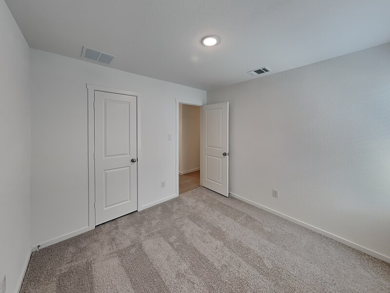 Building Photo - 236 Ottawa Wy