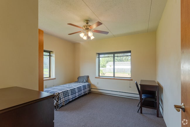 Interior Photo - Perkins Place Apartments