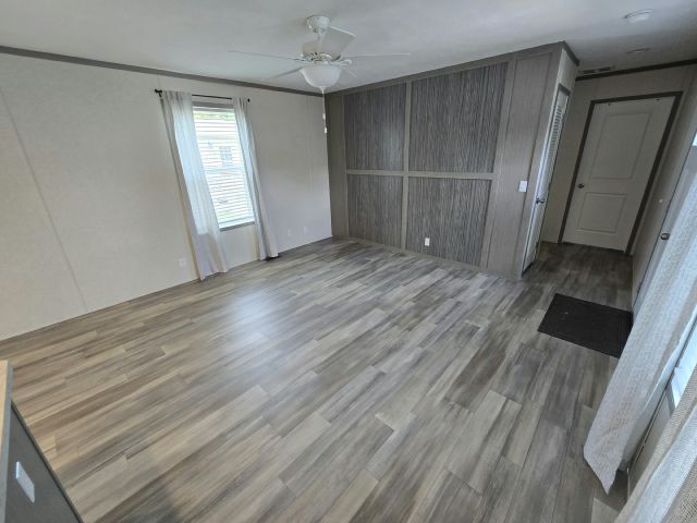 Building Photo - 109 Maple Dr