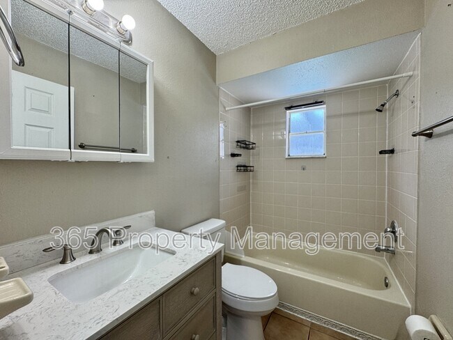 Building Photo - 12484 Curry Dr