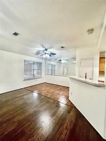 Building Photo - 7213 Fairfield Dr