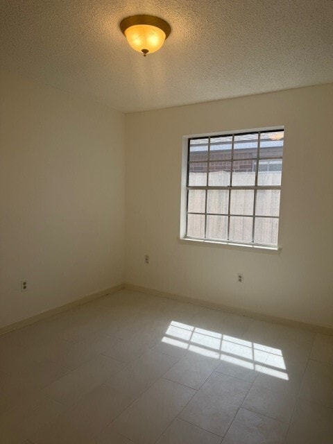 Building Photo - 5613 Cripple Brook Ct