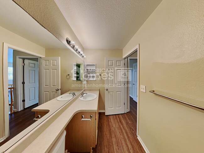 Building Photo - 10745 Kalispell Street
