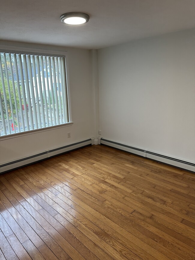 Building Photo - 251 Neponset St