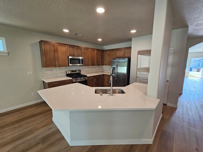 Building Photo - New build! October rent free
