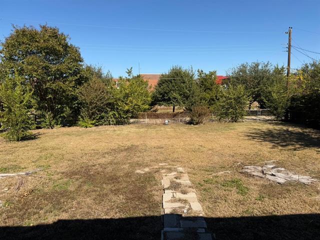 Building Photo - 2422 Lagoon Dr