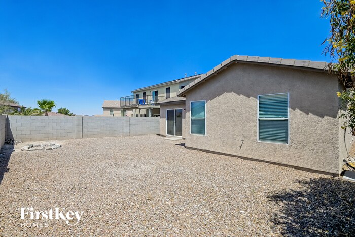 Building Photo - 5747 W King Snake Dr