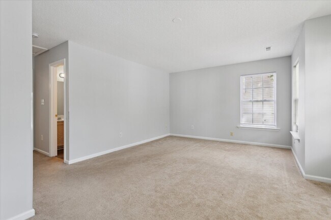 Building Photo - 107 Karley Pl