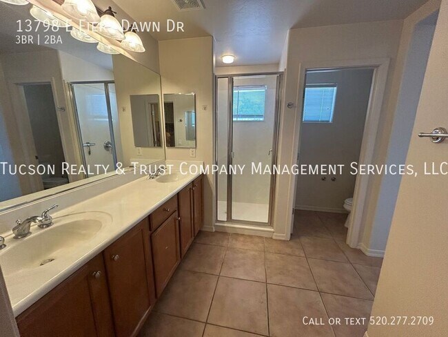 Building Photo - 13798 E Fiery Dawn Dr