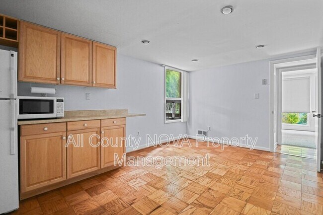 Building Photo - 8108 Timber Valley Ct