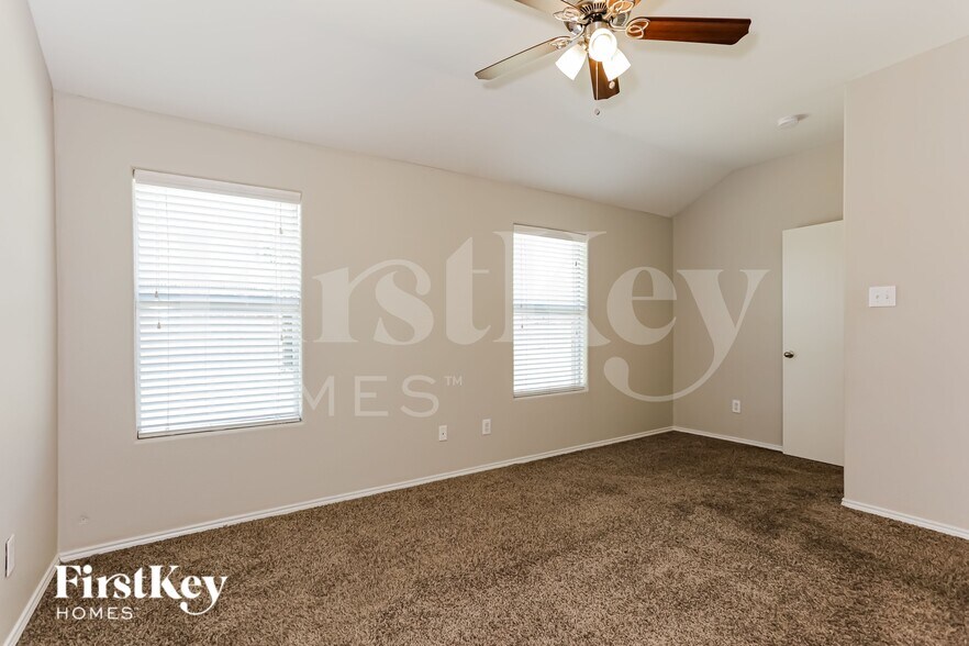Building Photo - 1422 Waldrop Dr