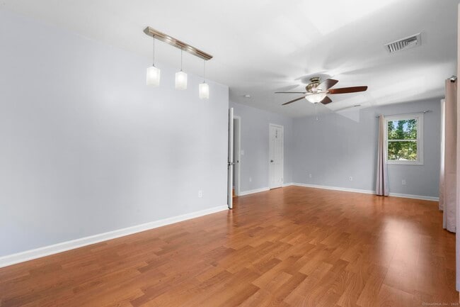 Building Photo - 4809 Madison Ave