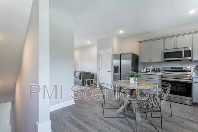 Building Photo - 1974 Addi Ln