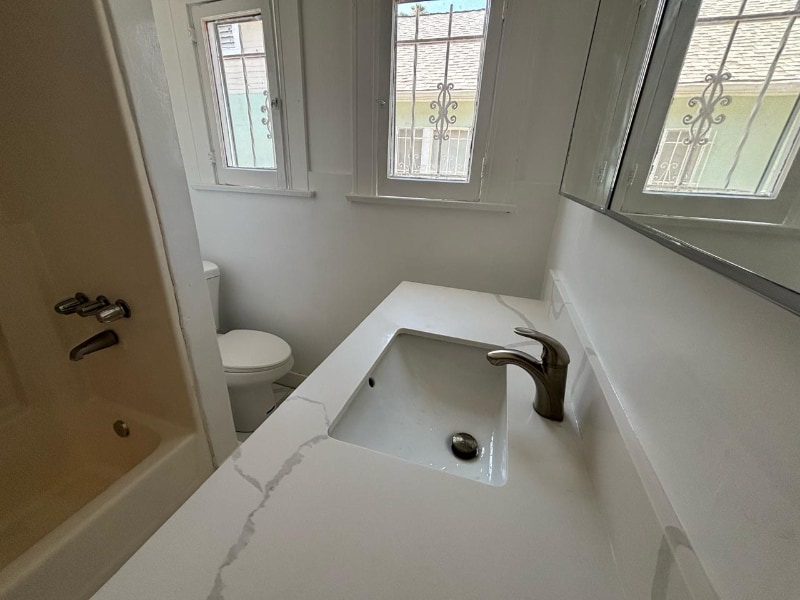 Building Photo - 5306 Cimarron St