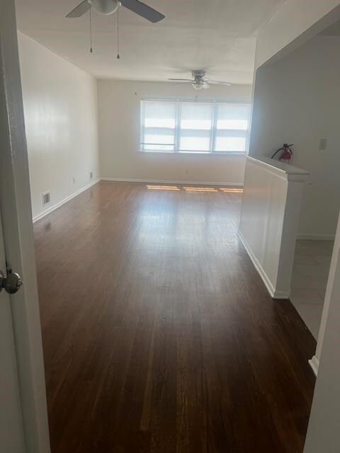 Building Photo - 105 Evergreen St