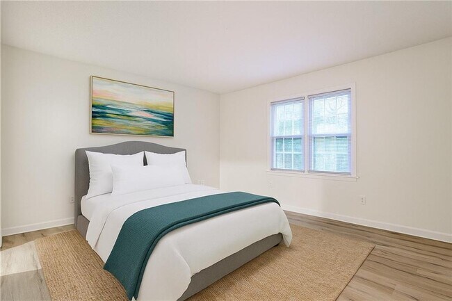 Building Photo - 149 Lablanc Way NW