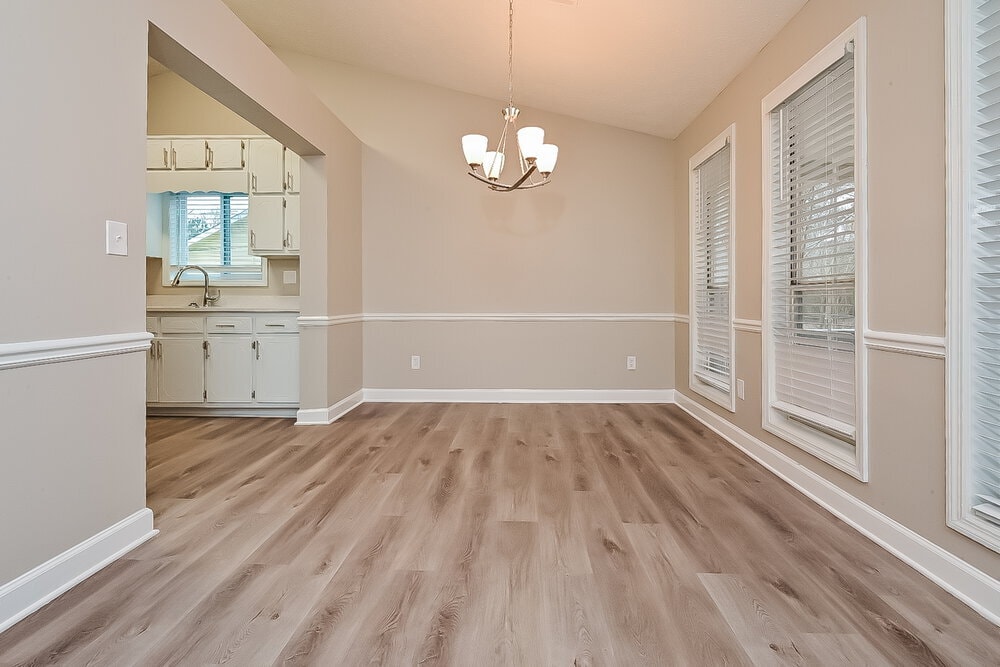 Building Photo - 5815 Mistyview Dr