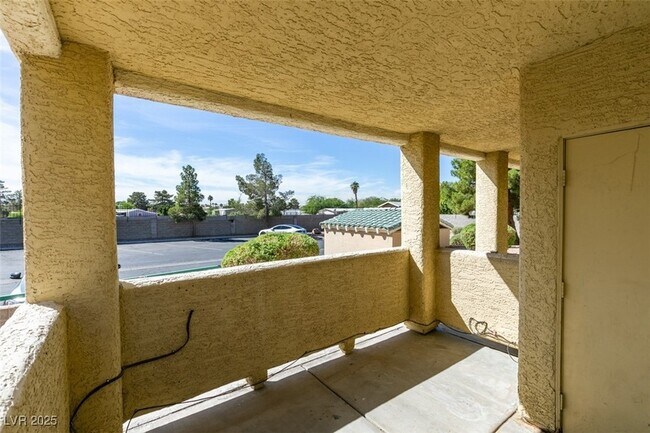 Building Photo - 1400 Jamielinn Ln