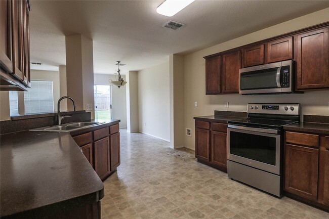 Building Photo - 4313 Silverwood Trail