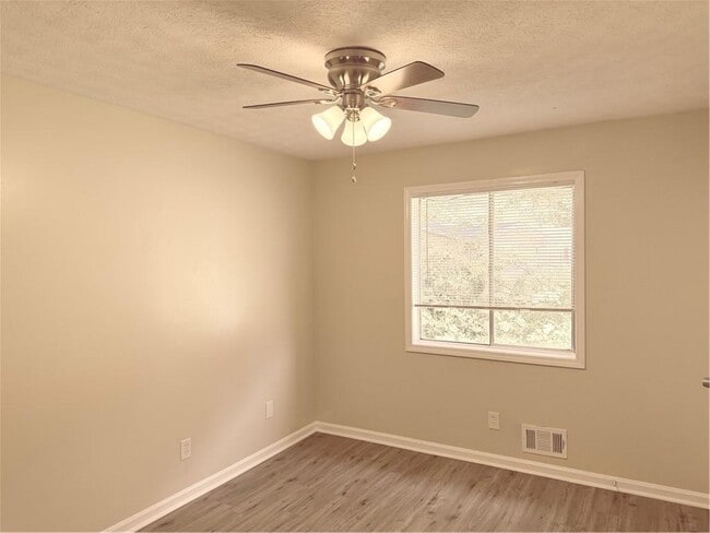 Building Photo - 4707 Riverwood Cir