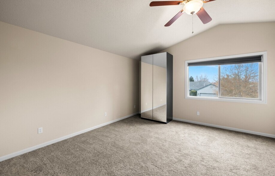 Building Photo - 16167 NW Ryegrass St