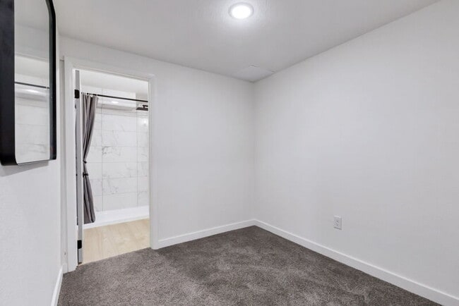 Building Photo - 6087 W 84th Ave