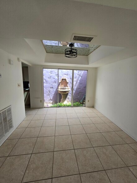View from Living Room into Dining Room - 1044 E Pueblo Rd