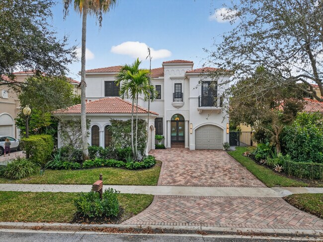 Building Photo - 17921 Villa Club Way