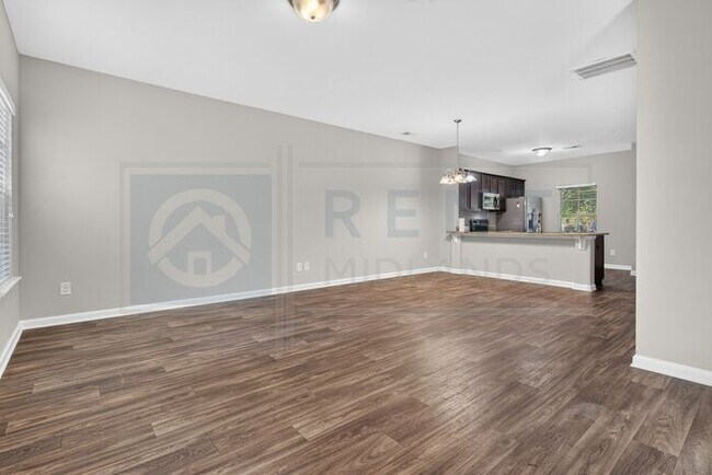 Building Photo - Townhouse in Hampton Forest