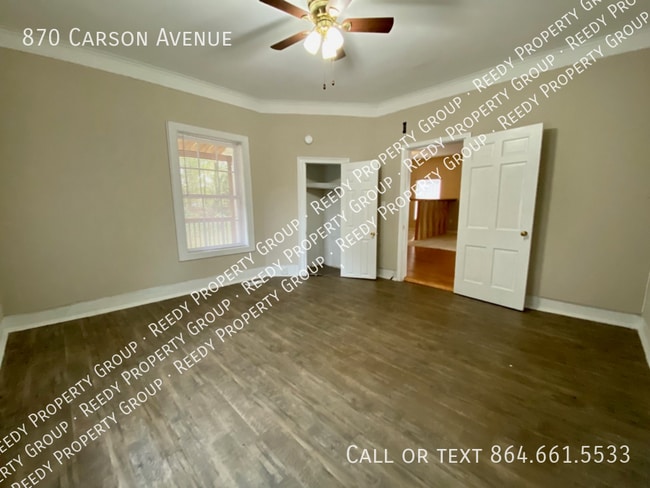 Building Photo - 870 Carson Ave