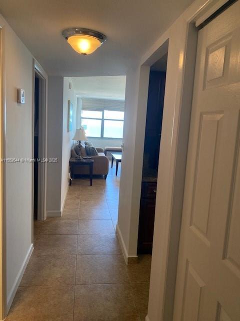 Building Photo - 6039 Collins Ave