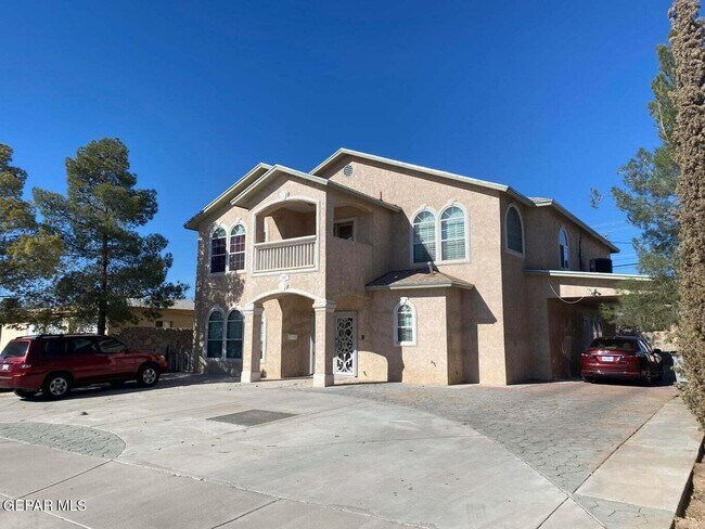 Building Photo - 7409 Edgemere Blvd