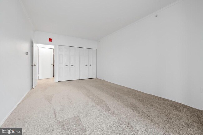 Building Photo - 28 Allegheny Ave