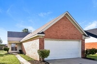 Building Photo - 5620 Kaitlyn Dr W