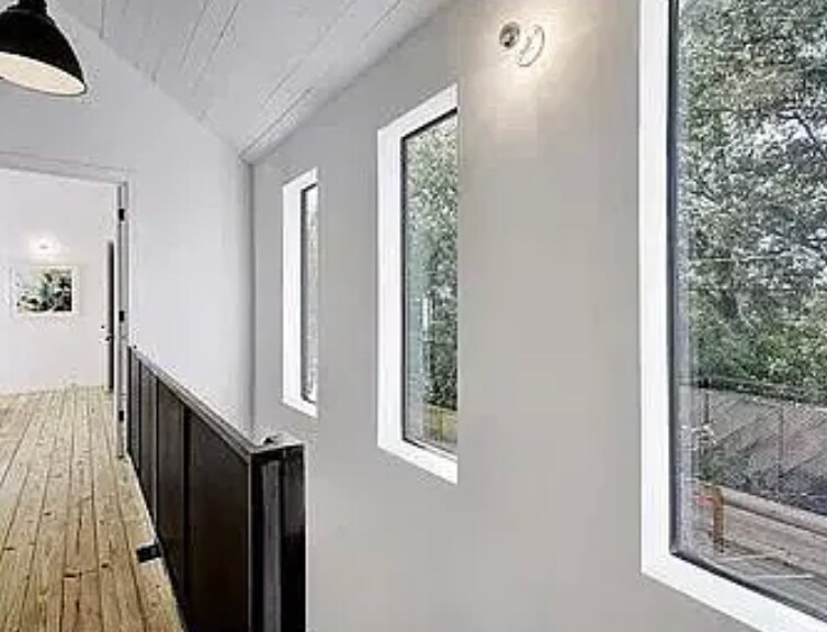 Building Photo - 1006 Cardinal Ln