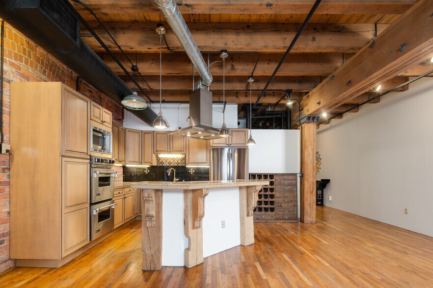 Building Photo - 1801 Wynkoop St