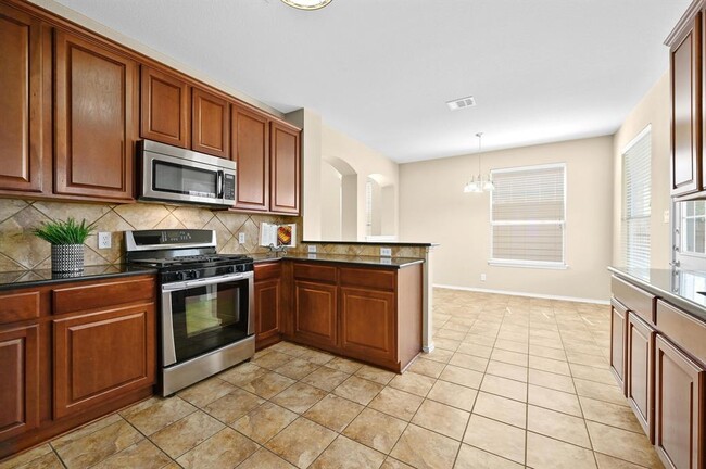 Building Photo - 8636 Harrier Dr