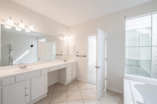 Building Photo - 3807 Abalone Cove